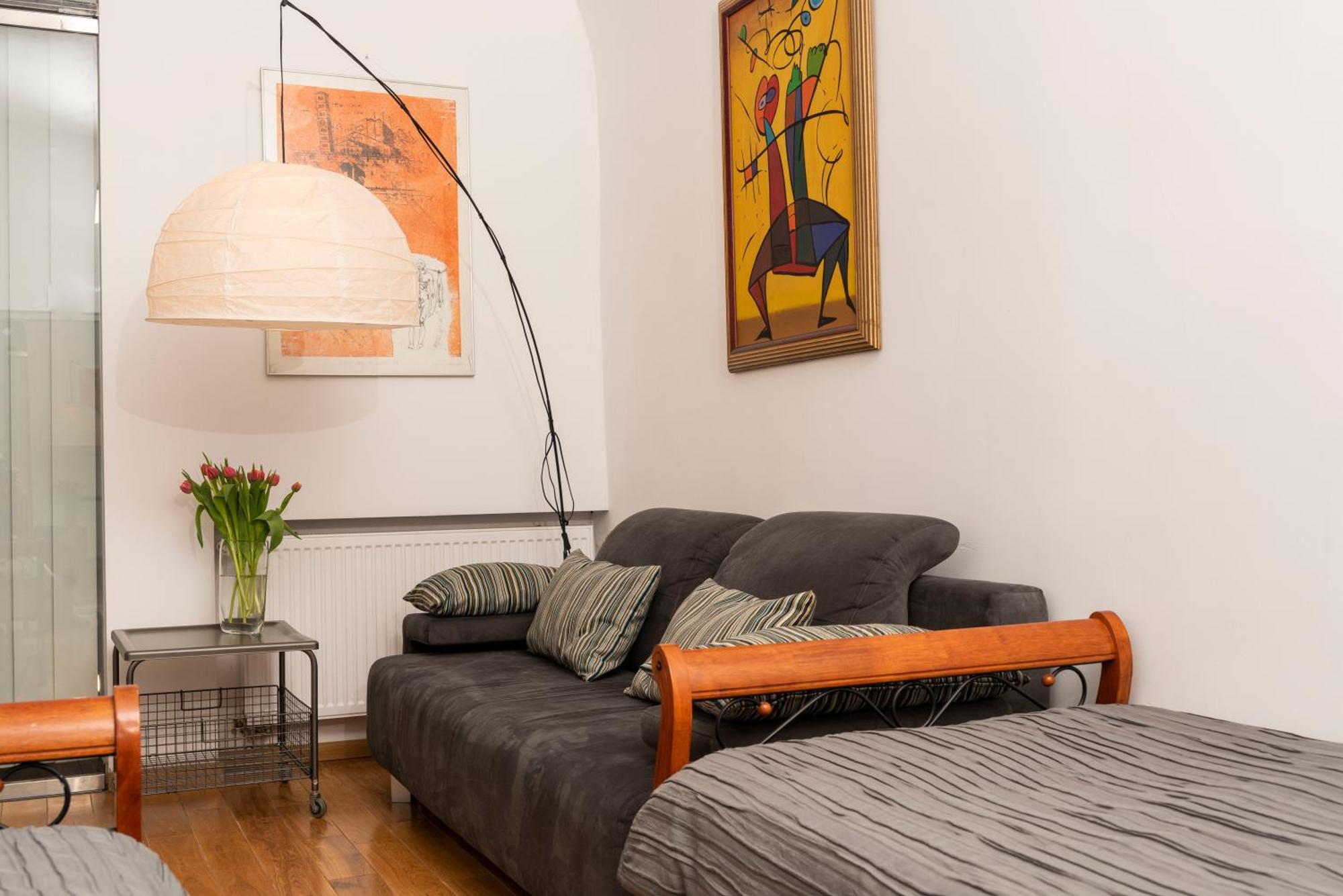 Two-Bedroom Apartment SII